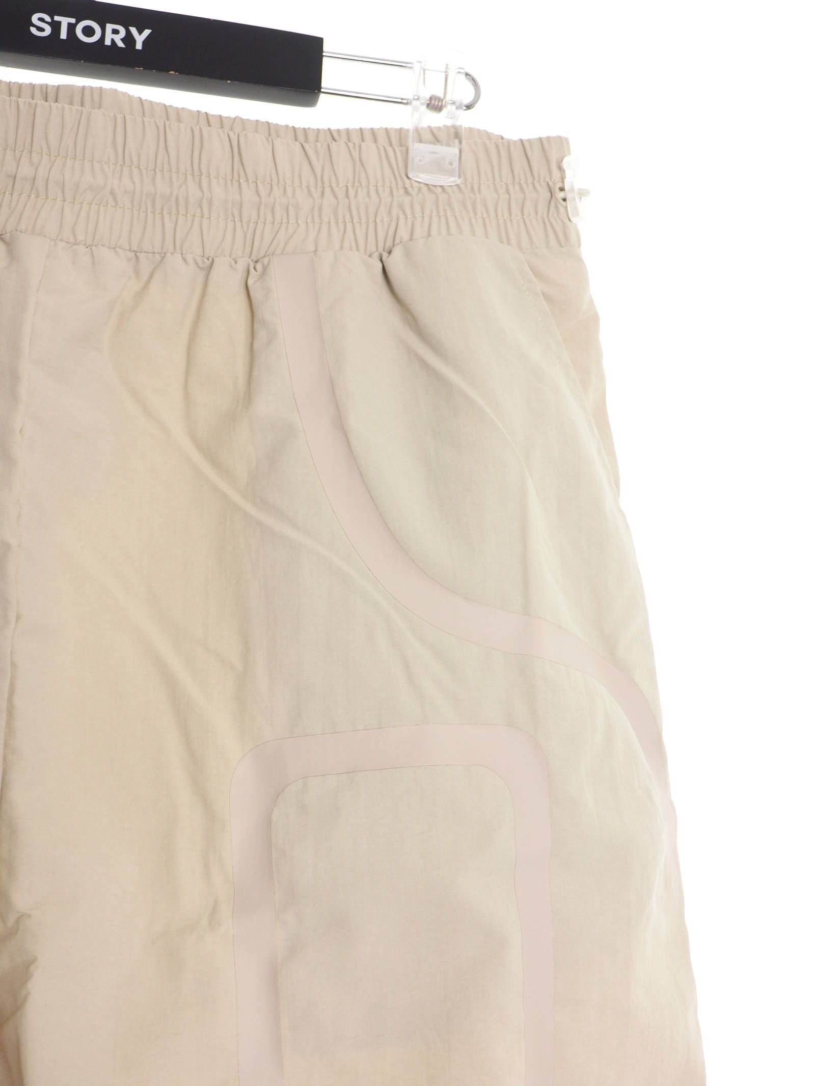 テーププリント トラックショーツ BRACKET TAPED TRACK SHORTS MOONBEAM