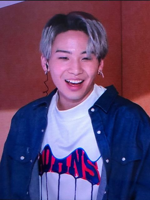 【JO1 川尻蓮】 シグネチャーフリンジロゴカットソー BRAID EMBROIDERY LOGO TEE - WHITE