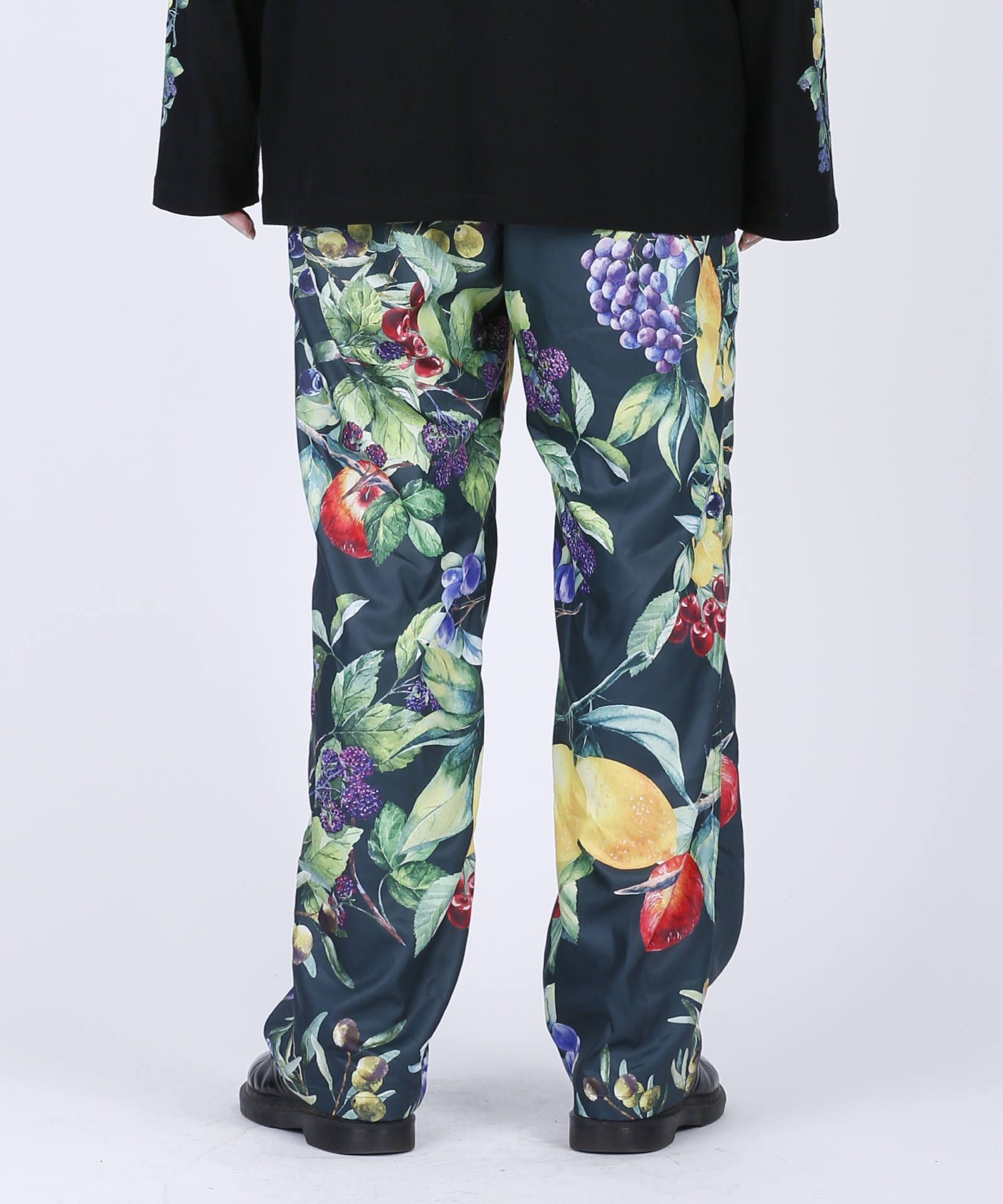 果物柄 総柄 イージーパンツ / FRUITS PATTERN PANTS / グリーン