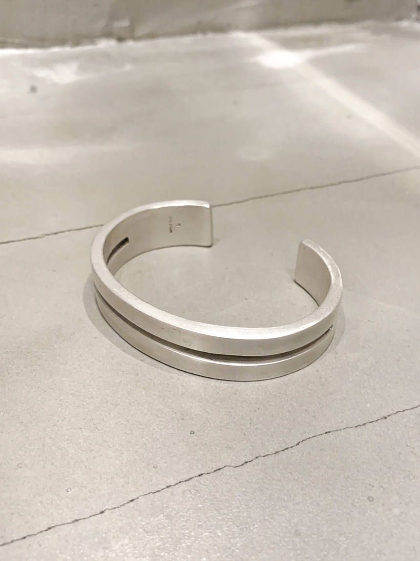 ウルトラリダクション スリットブレスレット ULTRAR EDUCTION SLIT B RACELET BRASS