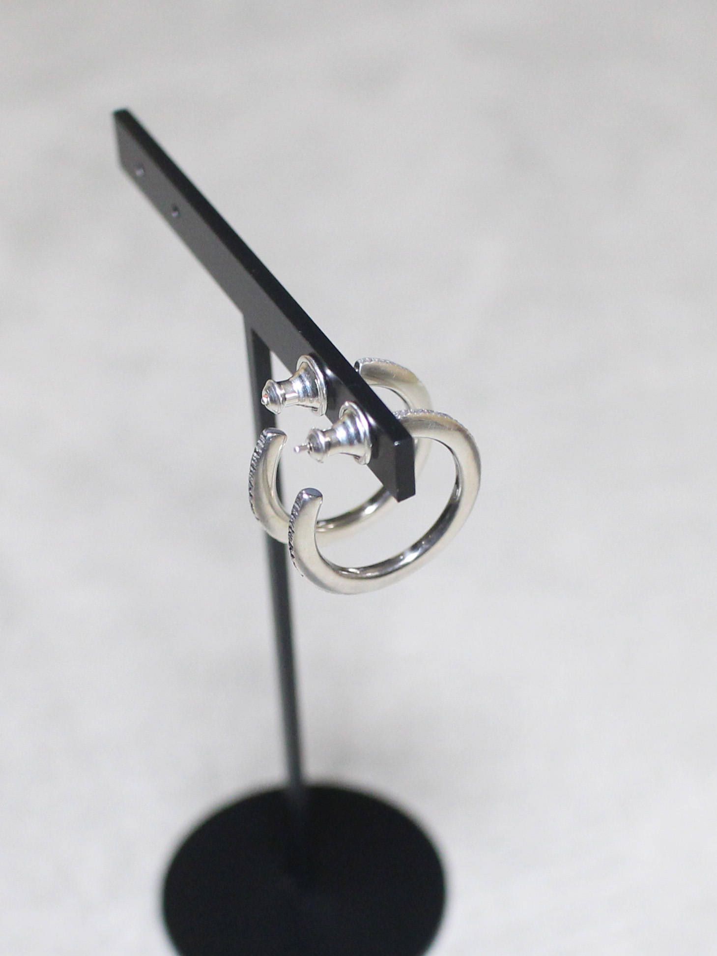 【取り寄せ】 レイン  フープ ピアス / thin rain pierce / シルバー