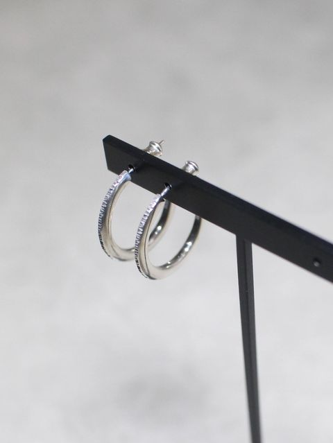 【取り寄せ】 レイン  フープ ピアス / thin rain pierce / シルバー