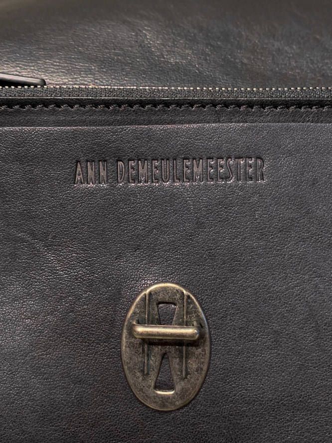 ANN DEMEULEMEESTER - ロングウォレット Long Wallet BLACK | STORY ANN DEMEULEMEESTER - ロングウォレット Long Wallet BLACK | STORY