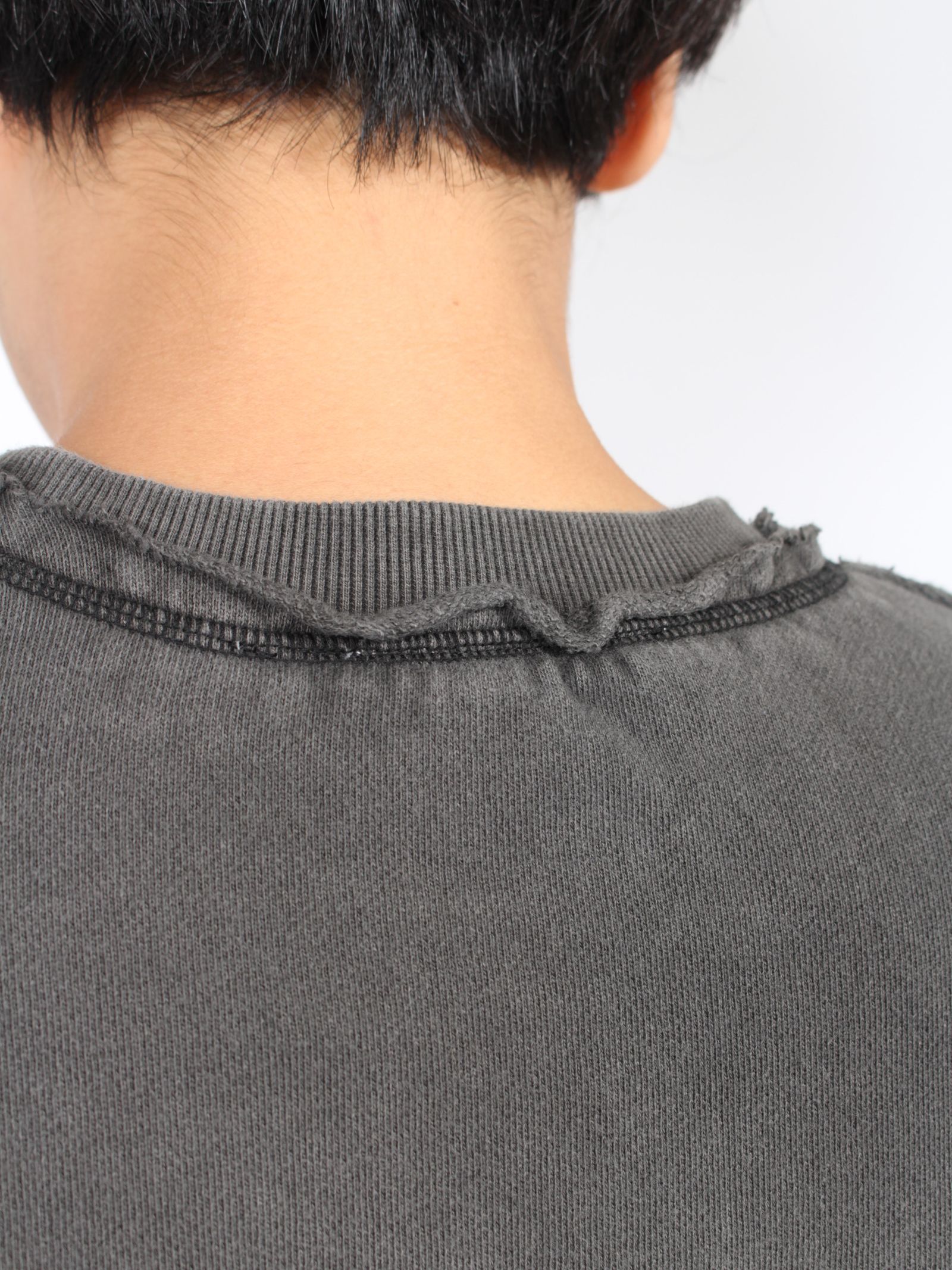 【24AW】ピグメント ペンタグラム コットン クルーネック スウェット / PIGMENT DYE COTTON CREWNECK SWEATER 'PENTAGRAM / ブラック