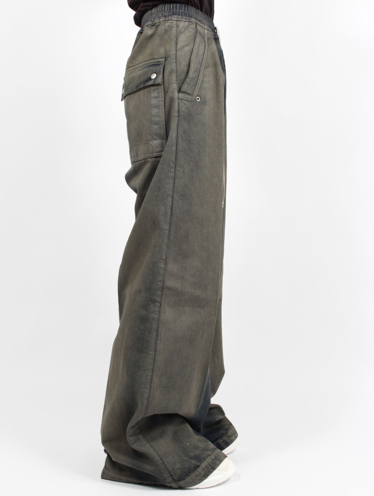 大人気! RICK OWENS ジーンズ デニムパンツ スリット入り マキシ RICK OWENS(リックオウエンス) デニム・ジーパン(レディース