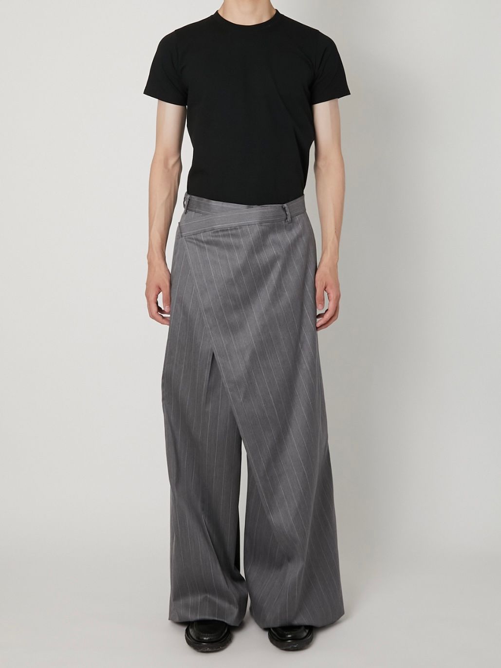 【26SS】ストライプ ラップ パンツ / WRAP PANTS / グレー
