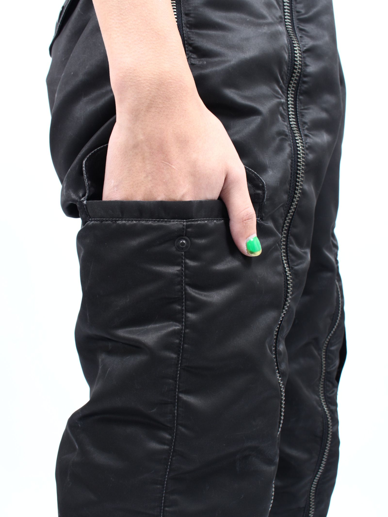 【25SS】"ヴィンセント" A-11 ナイロン パンツ / "VINCENT" A-11 NYLON PANTS / ブラック