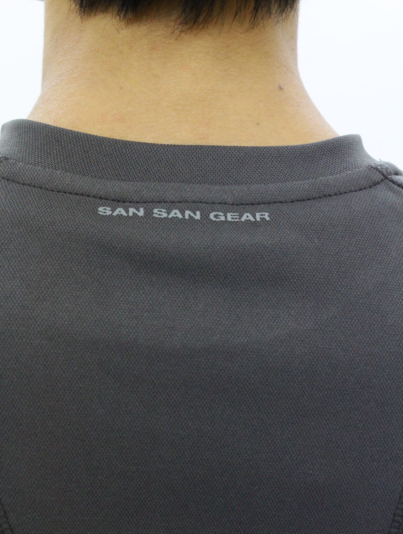 SAN SAN GEAR - 【25SS】フローイング パネル Tシャツ / FLOWING