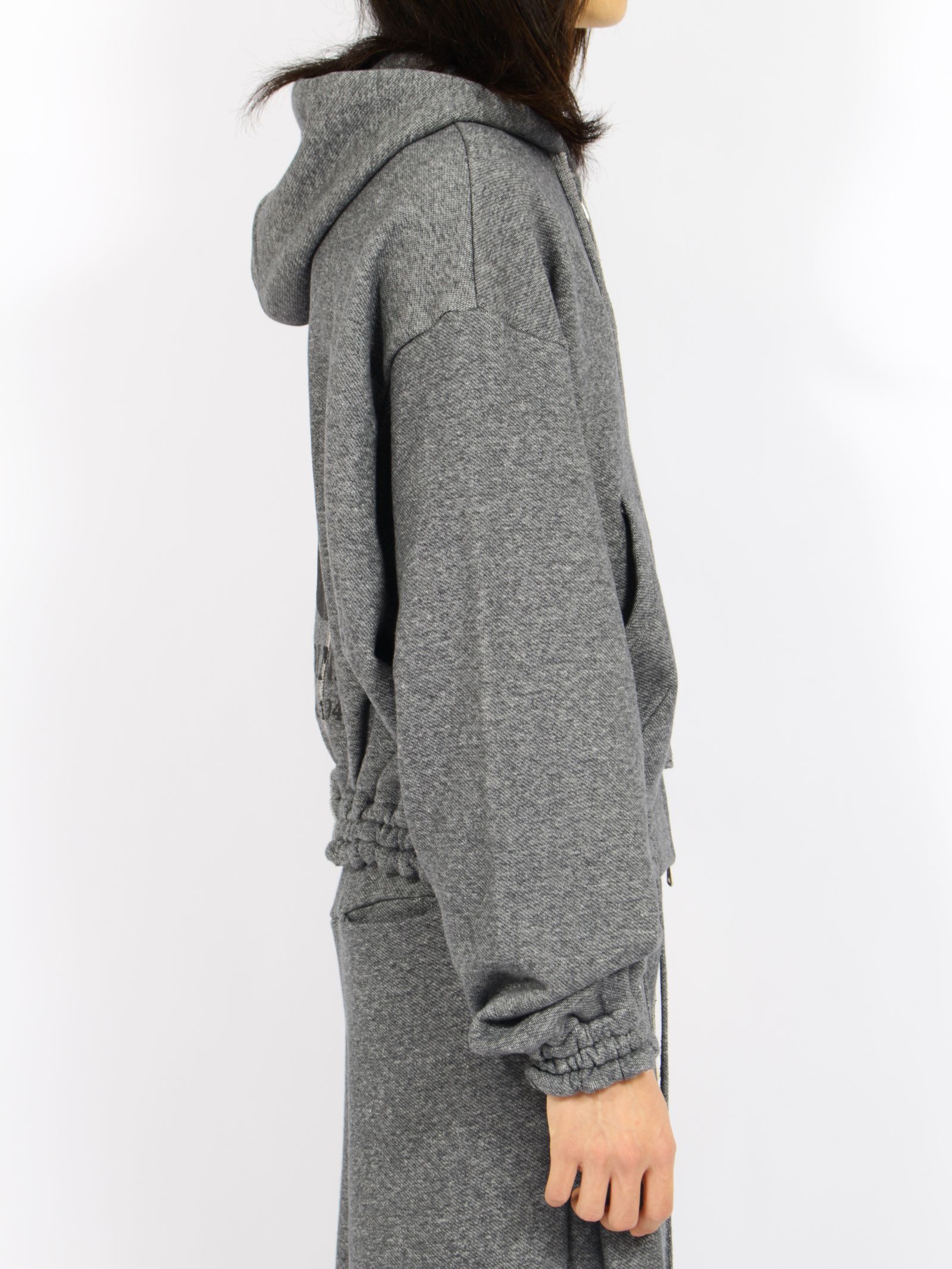 【26AW】オーディナリー ホーム オールド スタイル ジップ フーディ ウィズ プリンティング / ORDINARY HOME OLD STYLE ZIP HOODIE WITH PRINTING / チャコール