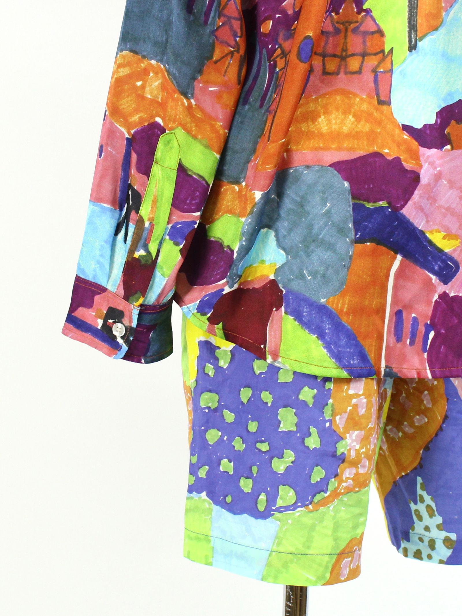 都市柄 アートシャツ / LONG SLEEVE SHIRT IN ALL OVER “VIALI” / マルチカラー