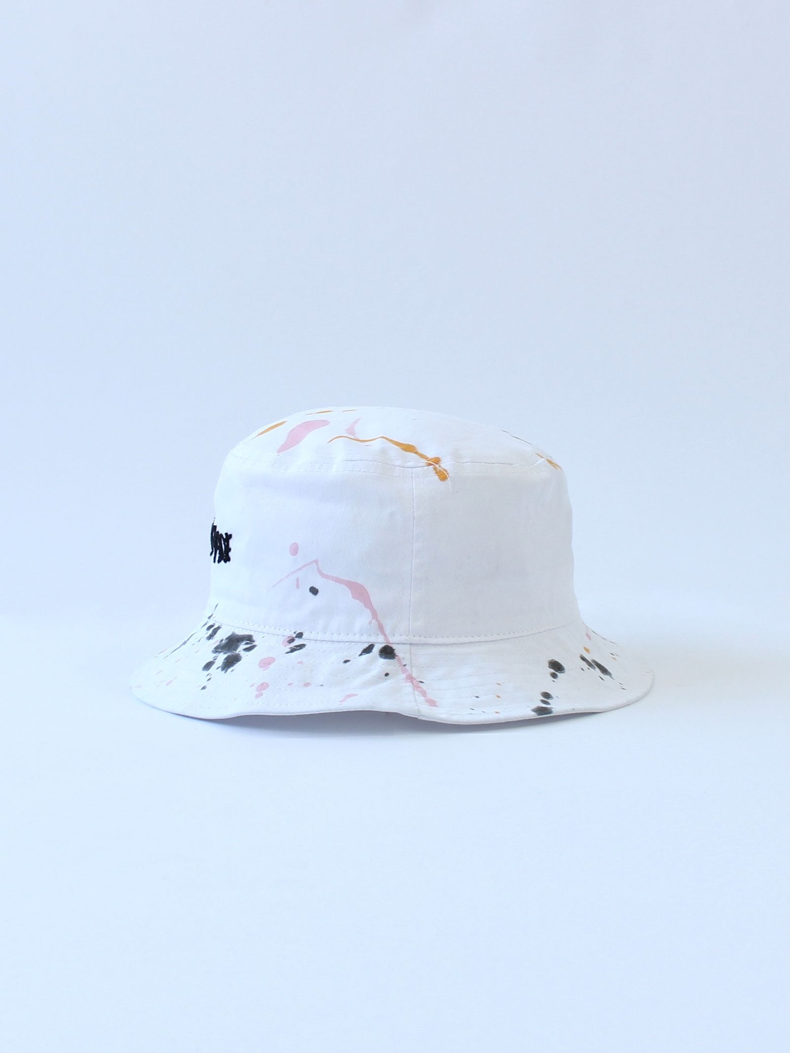 ランダムペイント バケットハット / WHITE BUCKET HAT MULTISPOTTED / ホワイト × マルチ