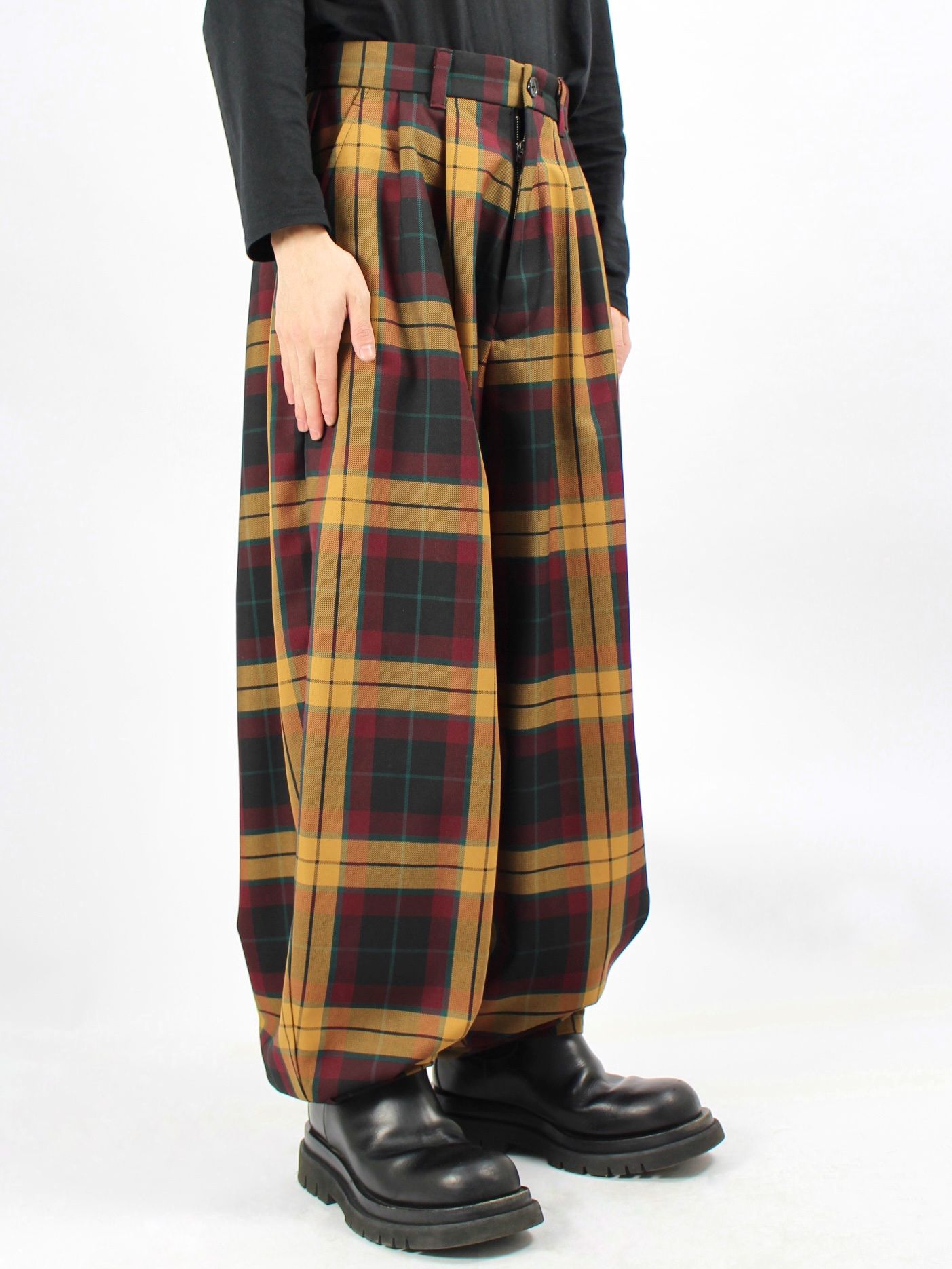 KIDILL - 【22SS】2タック チェックワイド パンツ / Two Tuck Wide Pants / レッド × オレンジ | STORY