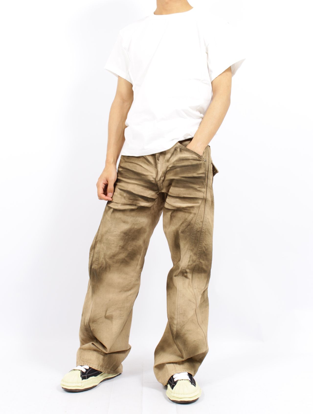【25SS】3D ツイステッド ジーンズ / 3D TWISTED JEANS 2.0 / CRAZY DIRTY WASHED TAN(ブラウン)