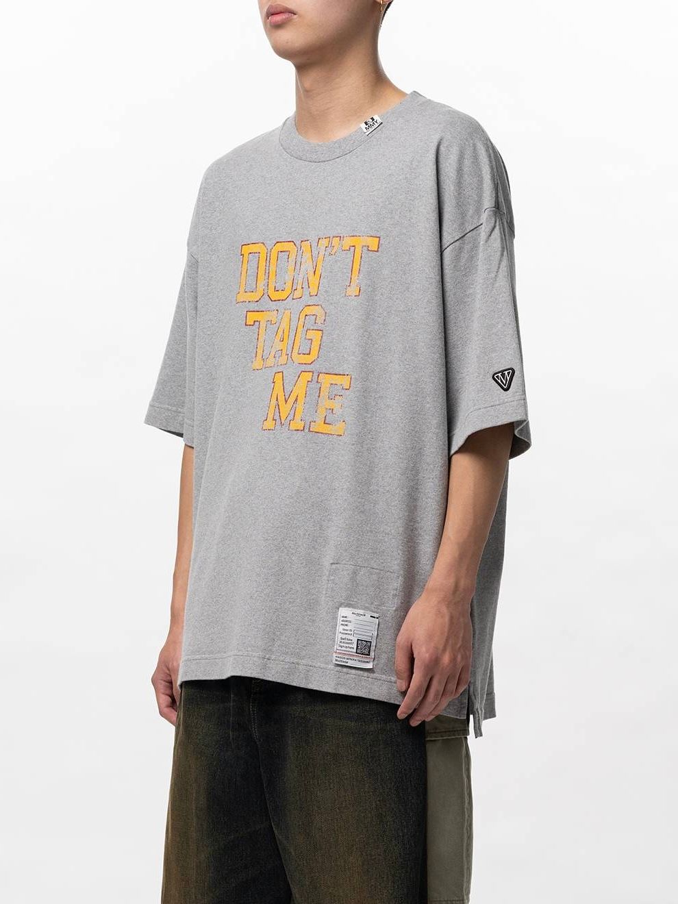 【26SS】ドント タグ ミー プリント Tシャツ / DON'T TAG ME PRINTED TEE / グレー