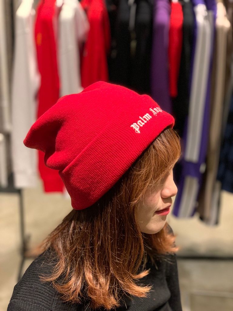 女子にも大人気！Palm Angelsからニットキャップのご紹介❗️