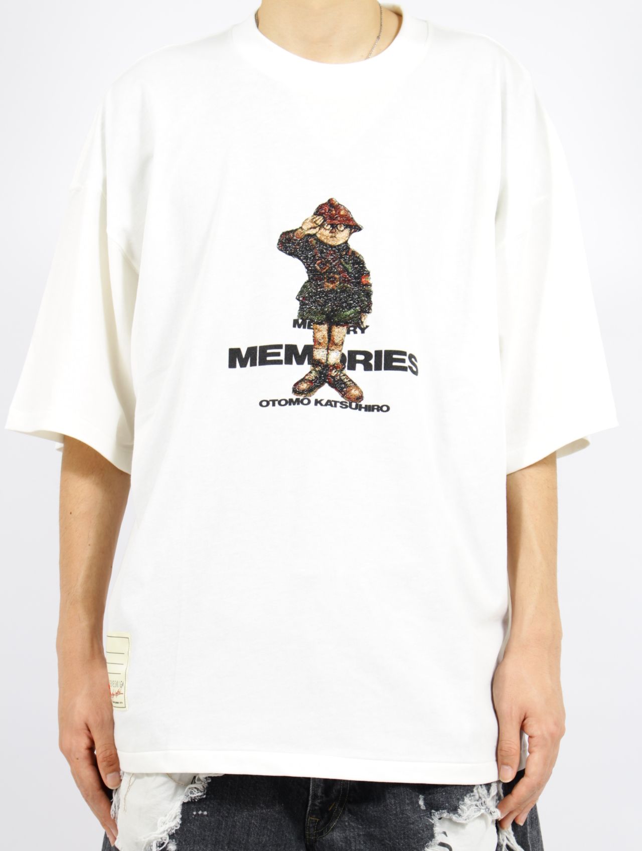 【26SS】"メモリーズ" 大友克洋 "大砲の街" Tシャツ/ MEMORIES "CANNON FODDER" S/SL Tee / ホワイト