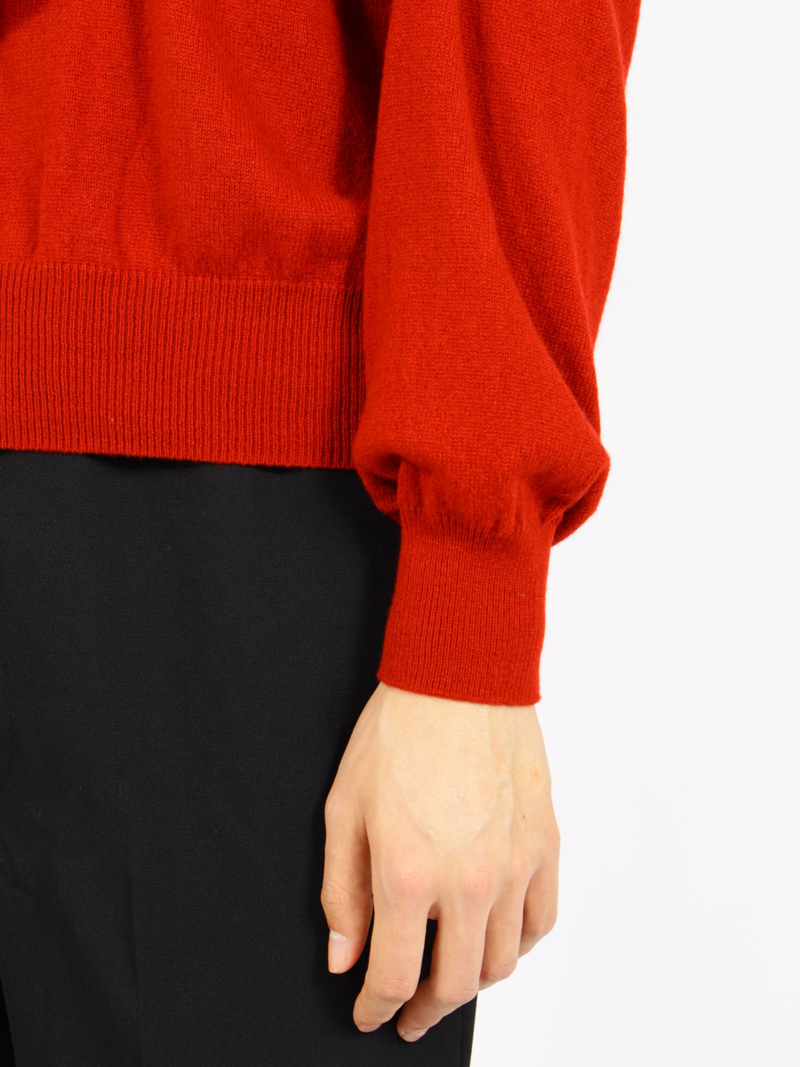 【26AW】カシミア Vネック ニット / CASHMERE V-NECK KNIT .16 / レッド