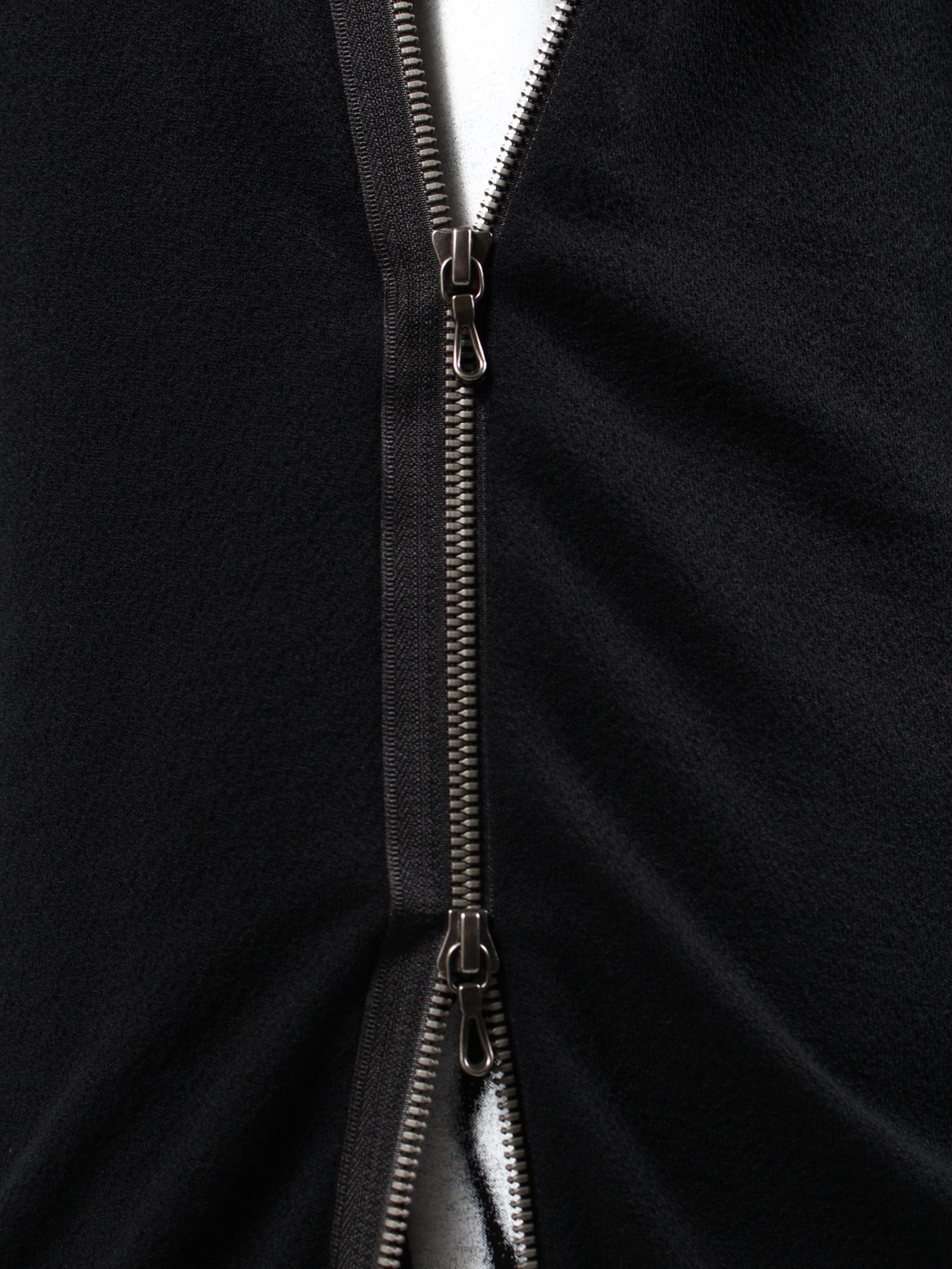 【25SS】ウール スムース クレープ ニット / WOOL SMOOTH CRAPE KNIT / ブラック