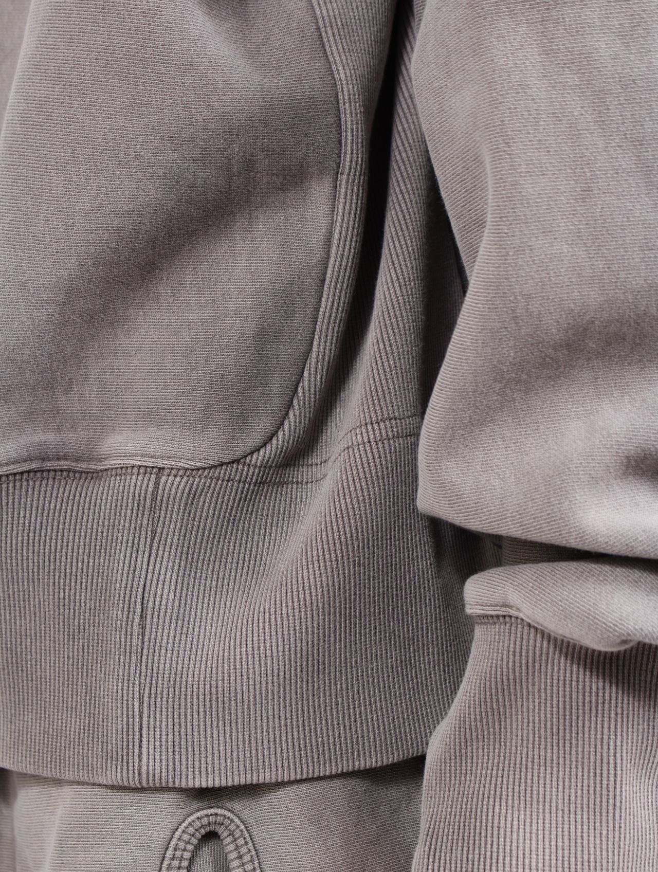 【25AW】25 スウェット トップス / 25 TOP / グレー