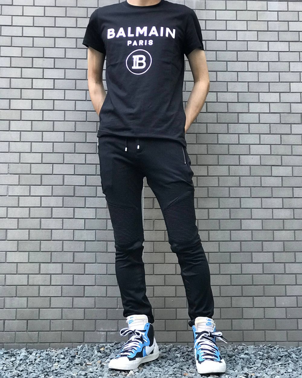 夏準備にオススメ！ 【BALMAIN】"新Bロゴカットソー"
