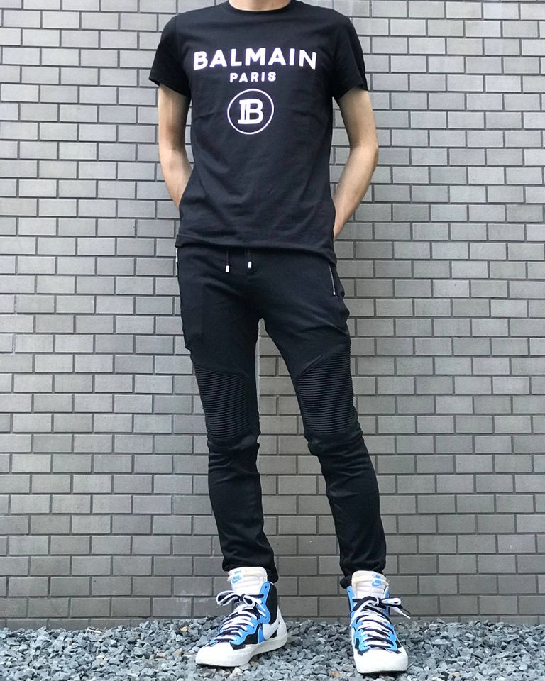 夏準備にオススメ！ 【BALMAIN】"新Bロゴカットソー"