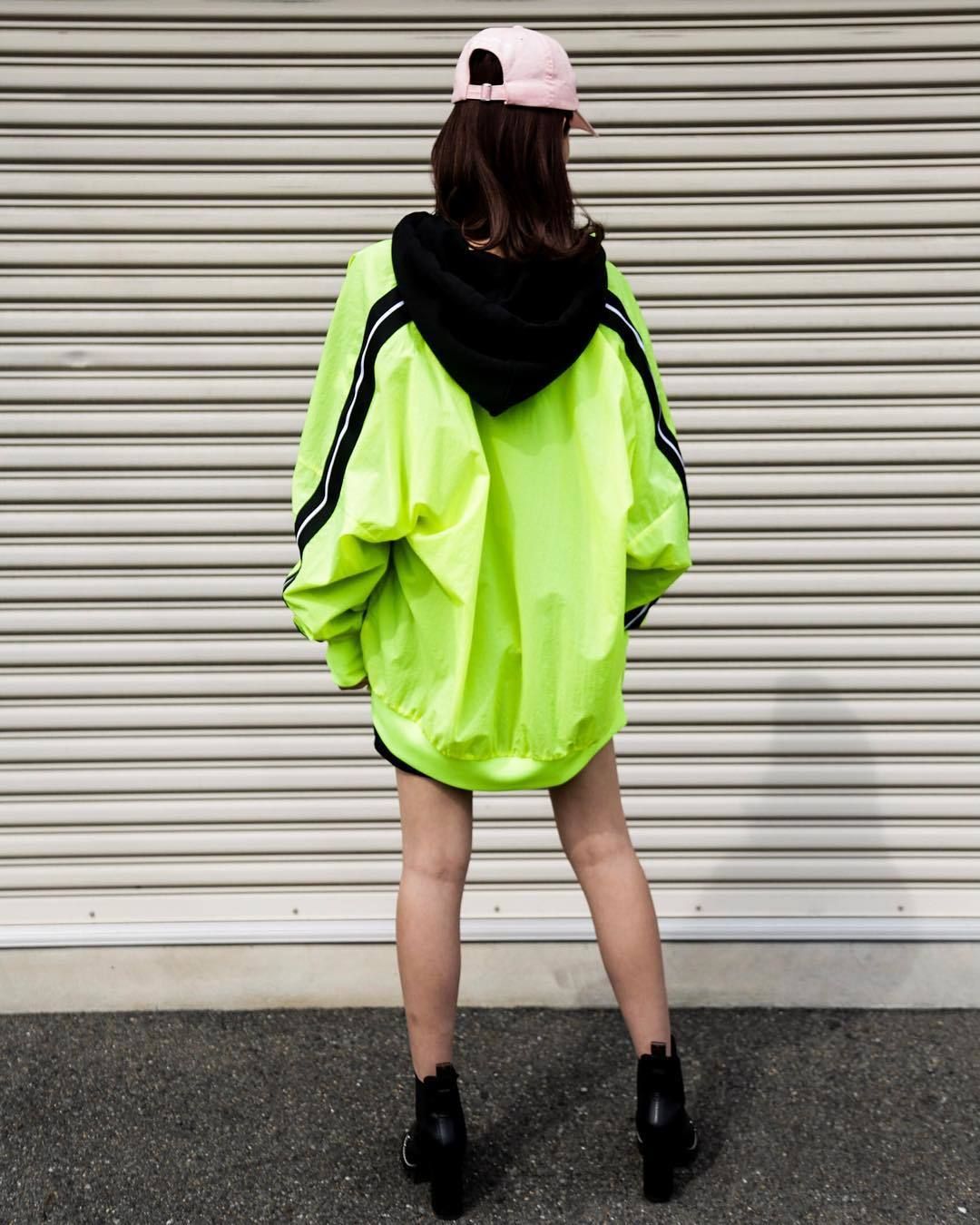STYLE NO. 17