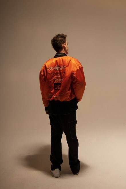 LOOK - 28