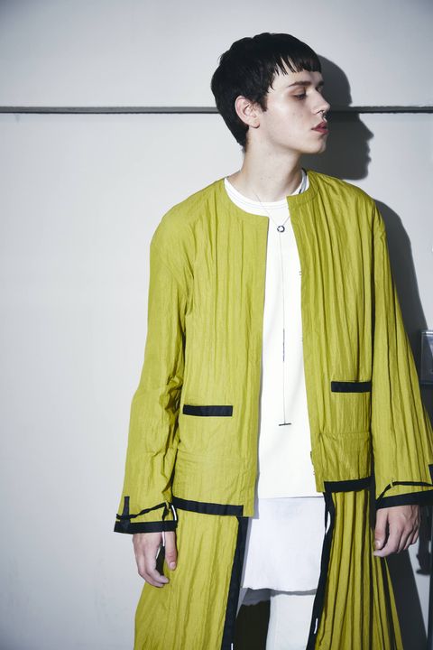 LOOK - 4