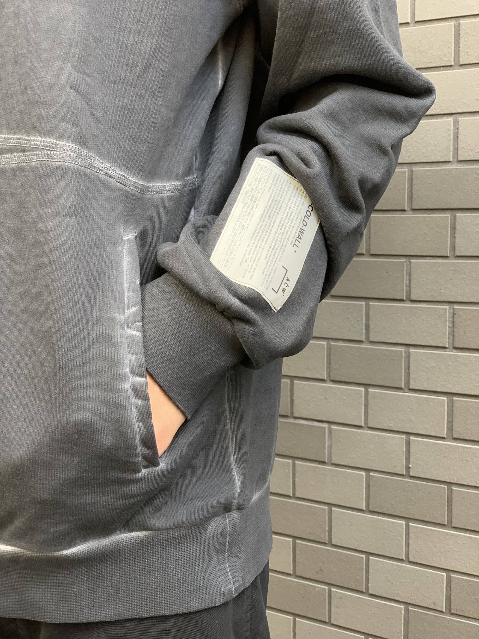 コーデの主役級！A-COLD-WALL* グレー Oblique フーディ A-COLD-WALL*】LOGO HOODIE STYLING | 424 | STORY