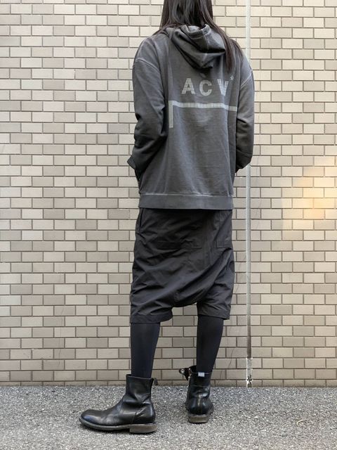 【A-COLD-WALL*】LOGO HOODIE STYLING