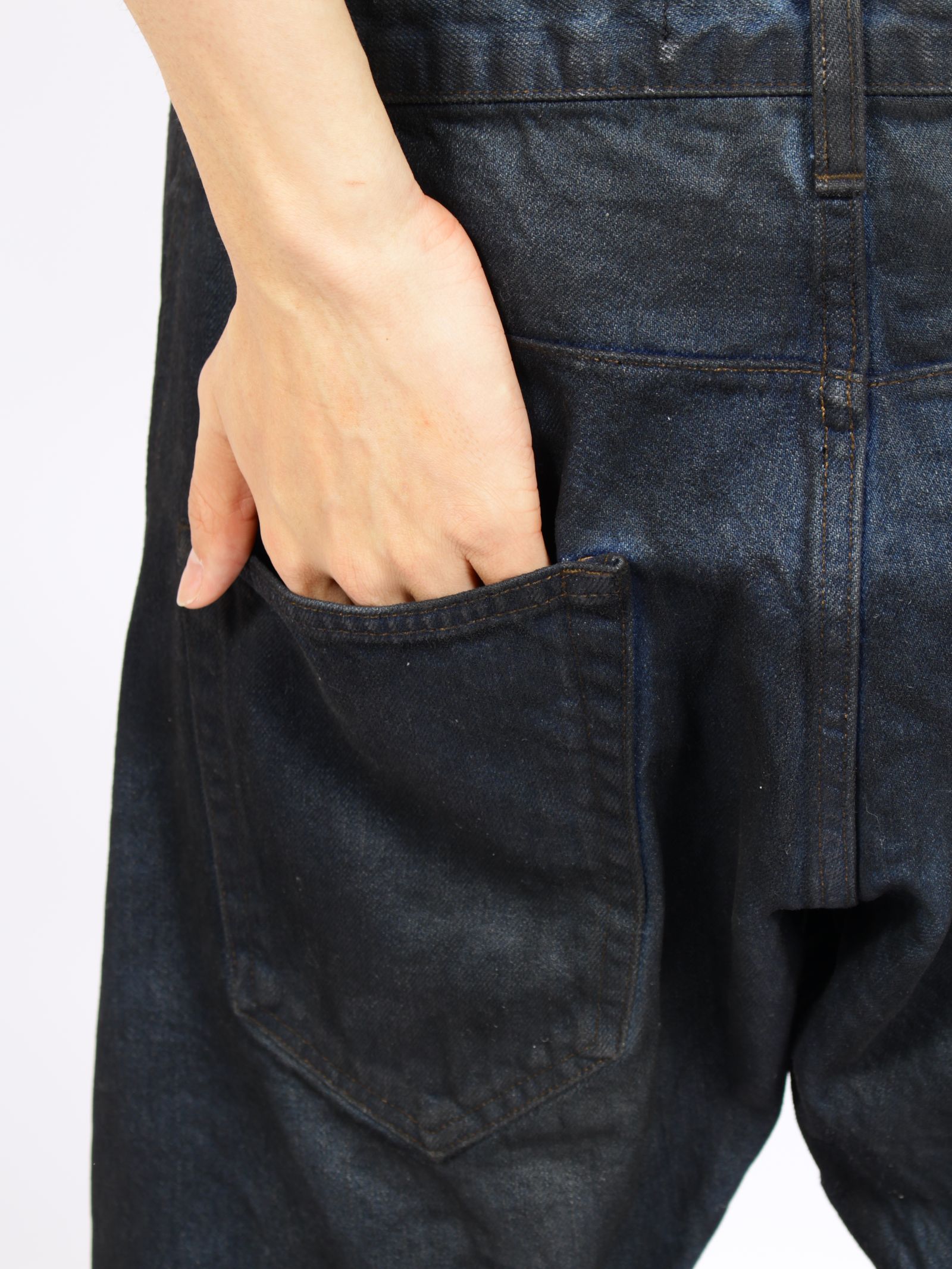 【26AW】3D ツイステッド ジーンズ デニム パンツ コーティング加工 デニム / 3D TWISTED JEANS / LUSTER COATED INDIGO(インディゴ)