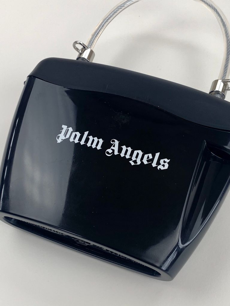 PALM ANGELS - 南京錠付き ロゴ ストラップ バッグ / STRAP PADLOCK BAG / ブラック × ホワイト | STORY