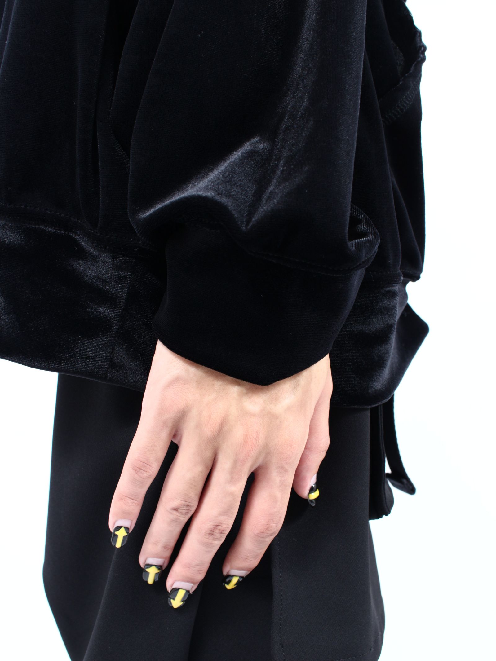 【24AW】ベルベット フーディー / VELVET HOODIE / ブラック