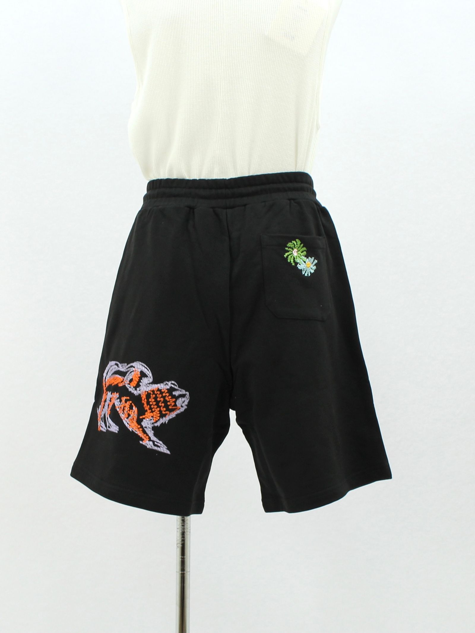 刺繍ロゴ ハーフパンツ / SHORT PANTS EMBROIEDE / ブラック × マルチ