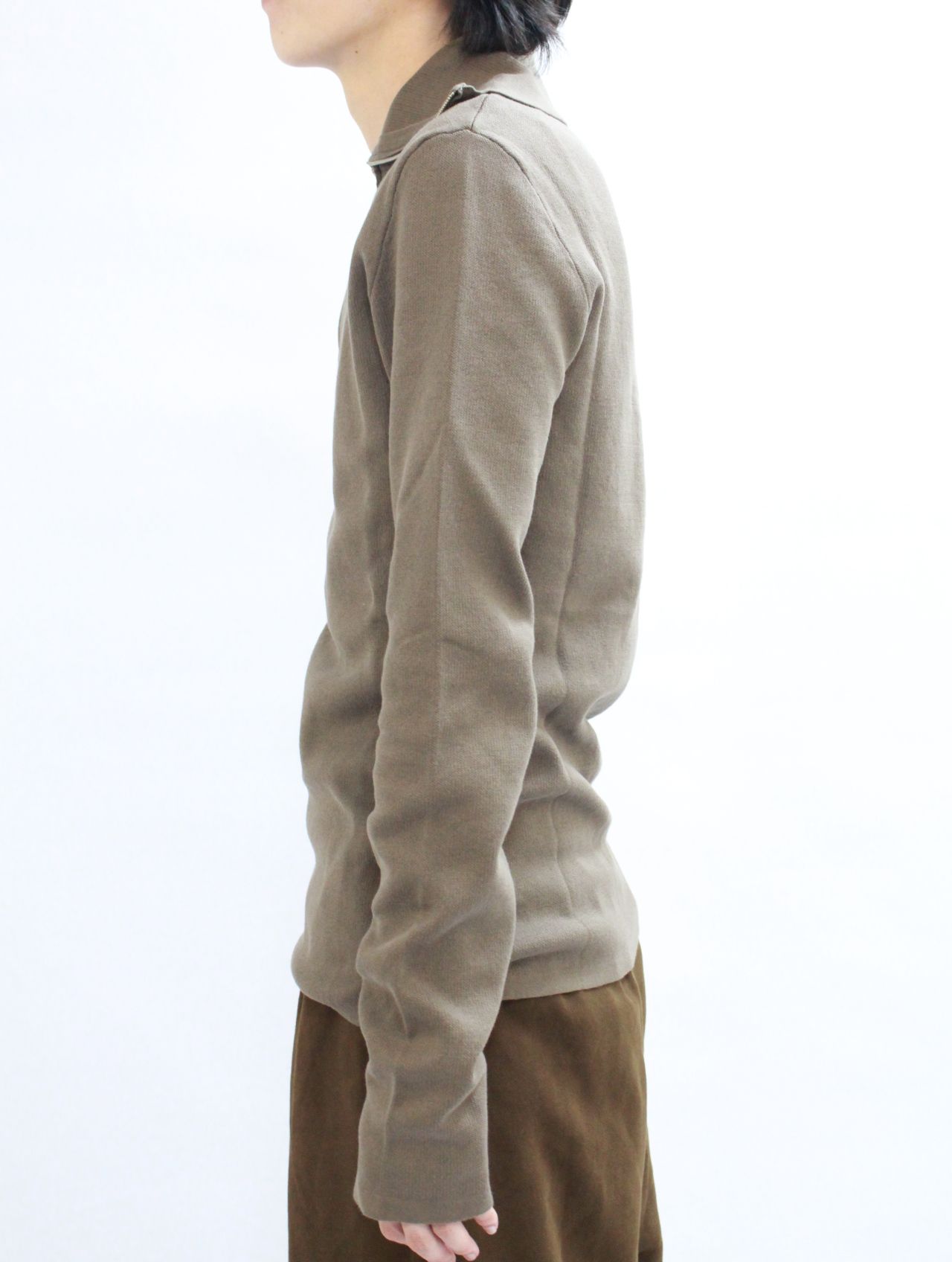ジップアップ タートルネック / ZIP UP TURTLE NECK / BROWN (ブラウン)