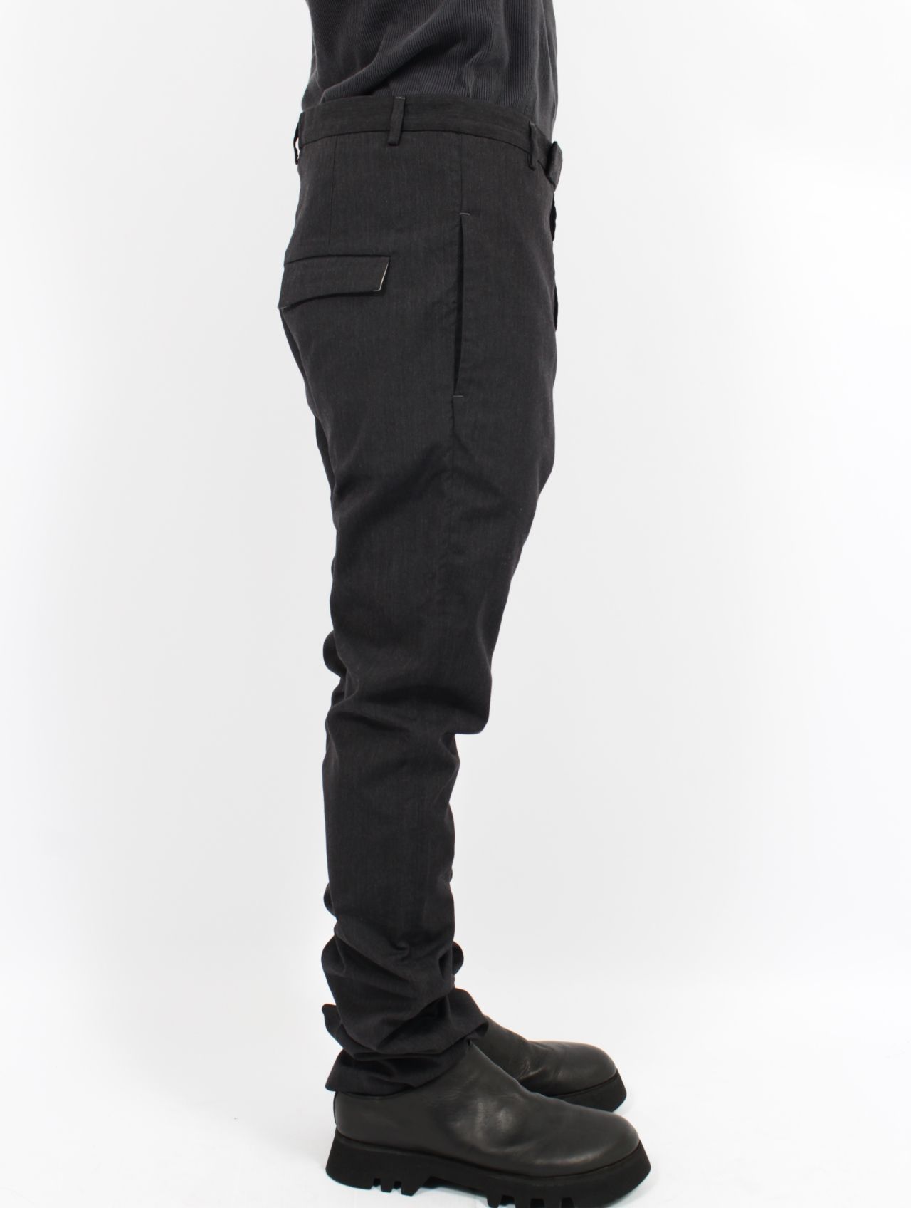 【25SS】フィティッド トラウザー / FITTED TROUSERS / ダークグレイ