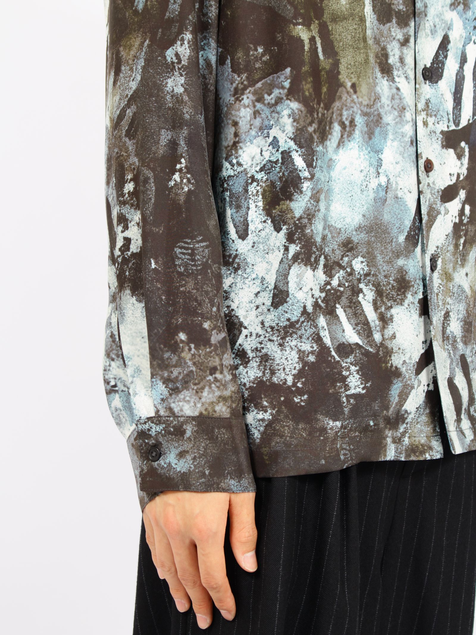 【26AW】ハンド モチーフ シルク シャツ 長袖 / HAND MOTIF SILK SHIRT / ブラック