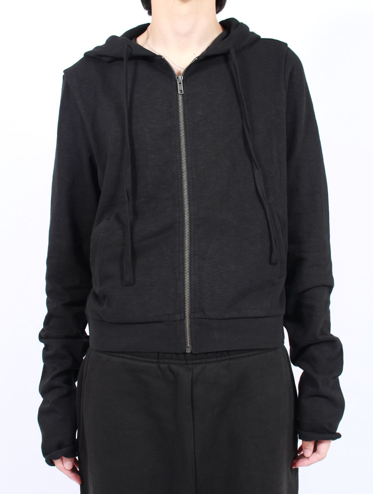 ライトウェイト クロップド ジップアップ フーディー パーカー / LIGHTWEIGHT CROPPED  ZIP UP / BLACK (ブラック)