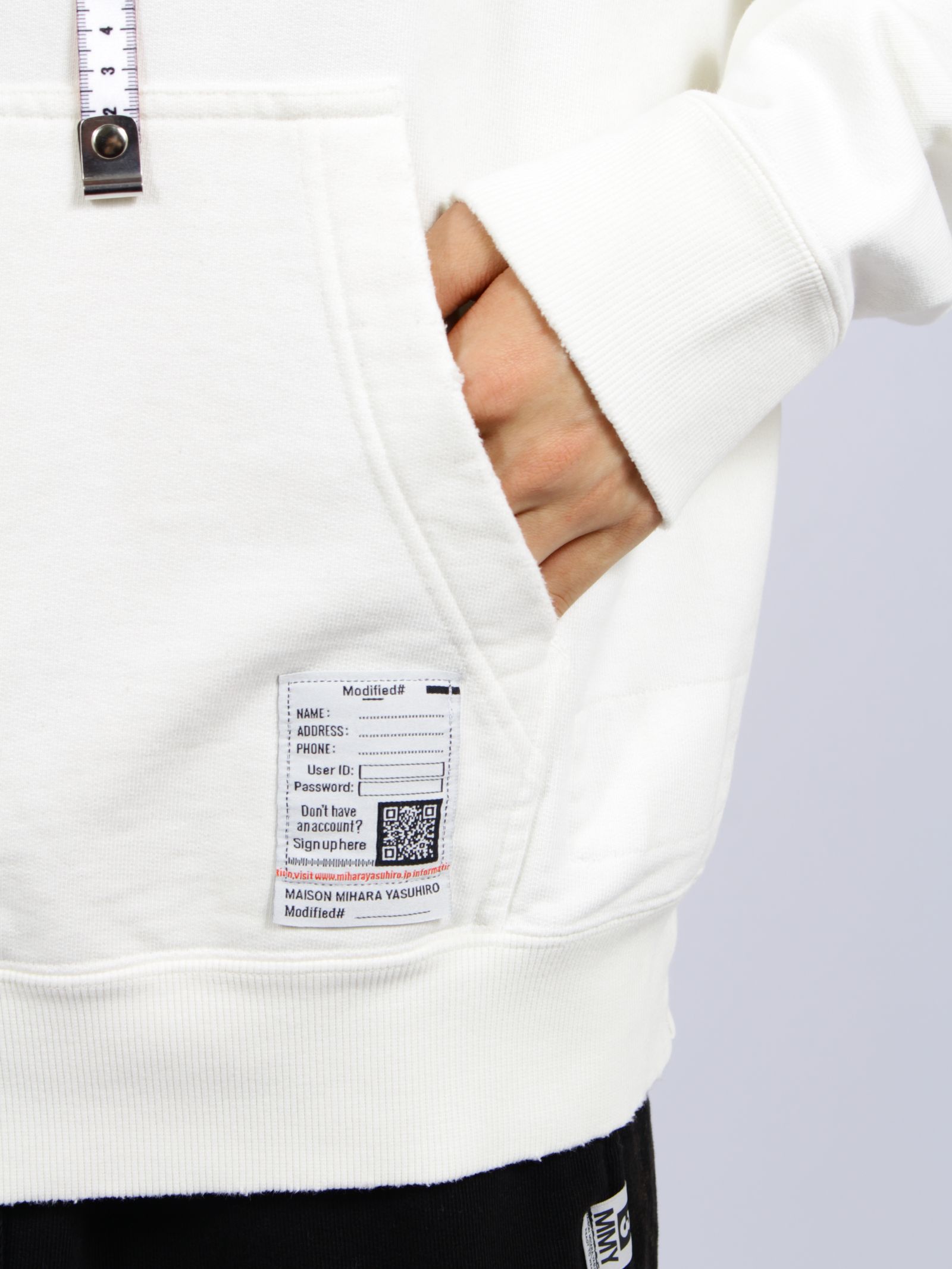 【26AW】 ドント タグ ミー スウェット フーディー / DON'T TAG ME, SWEAT HD / ホワイト