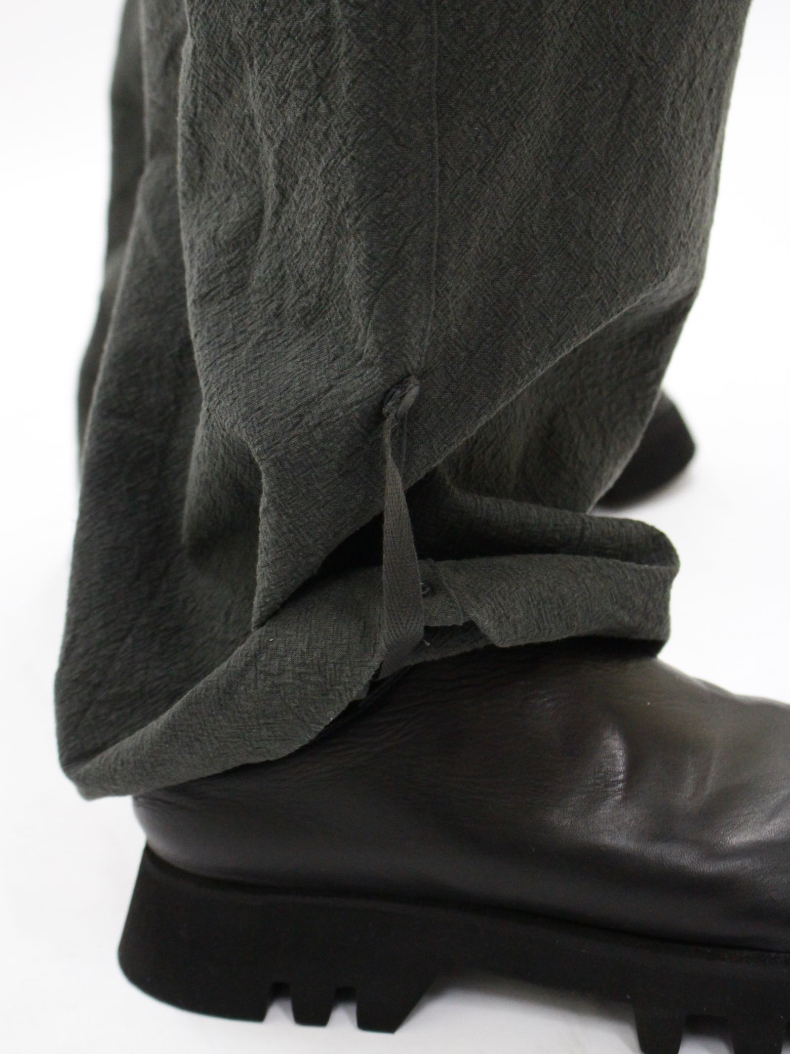 【26SS】ウェーブ テープド パンツ / WEAVE TAPED PANTS / グレー
