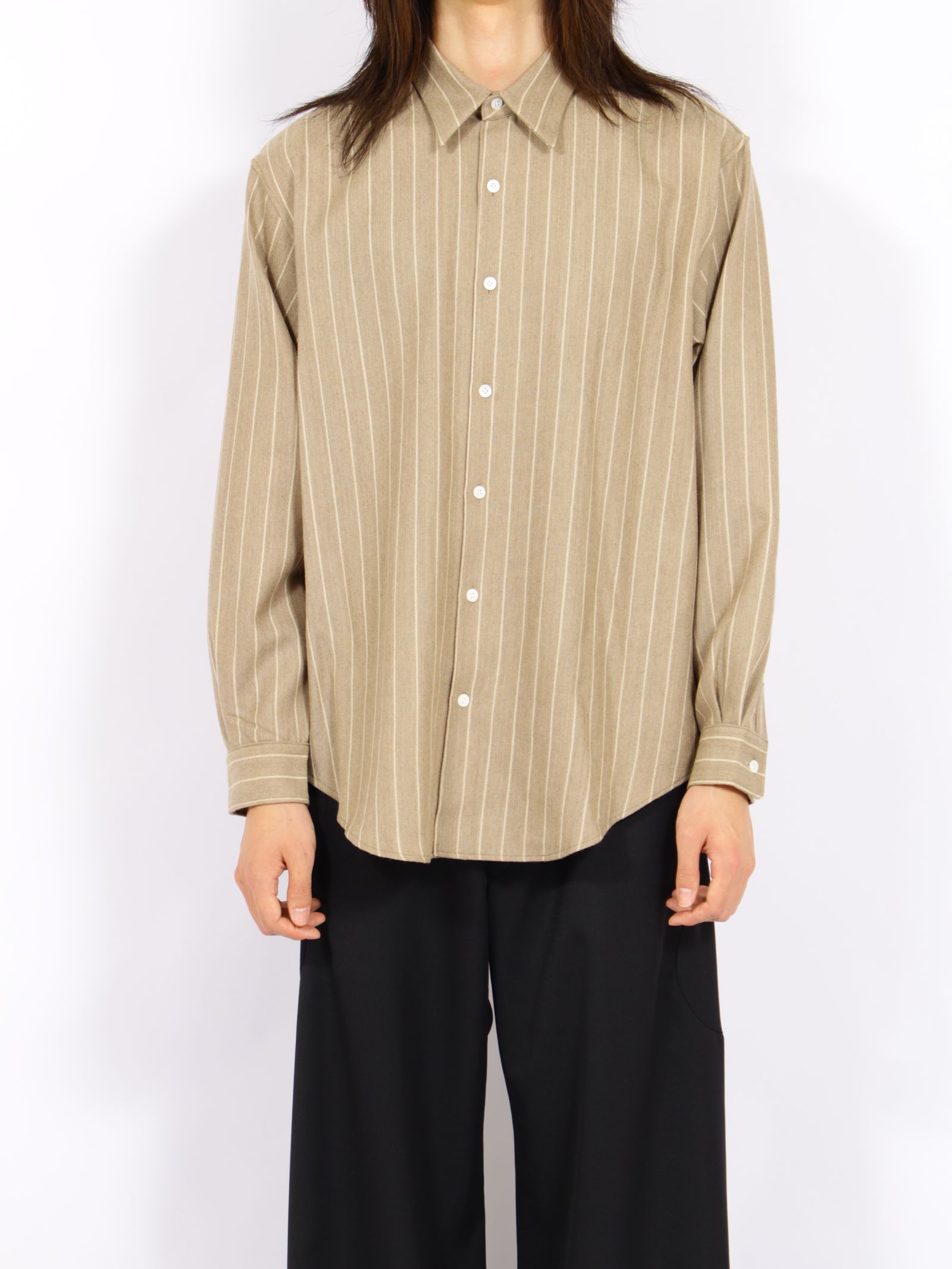 【26AW】 ウール ストライプ シャツ / WOOL STRIPED SHIRT / ベージュ