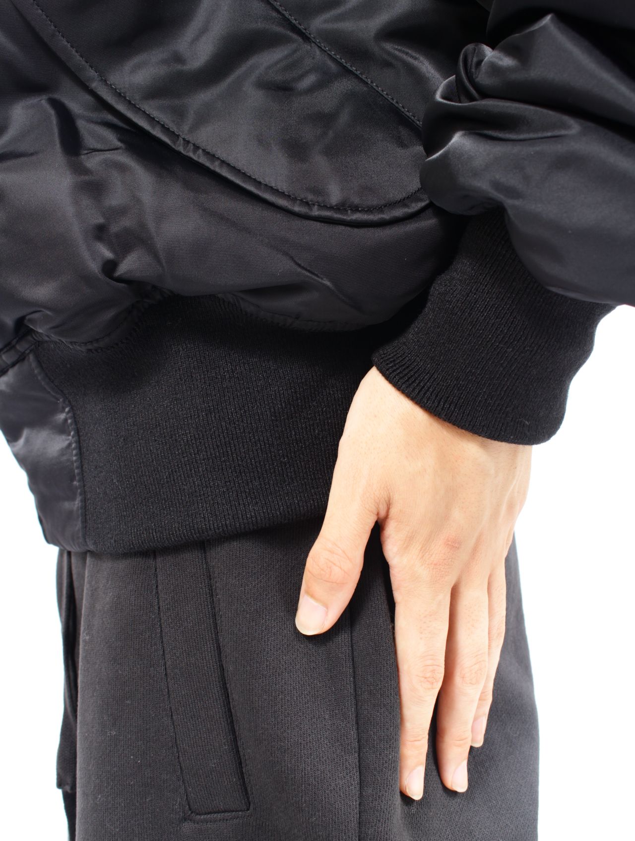 【25AW】ナイロン ボンバー ジャケット / BROAD BOMBER / OIL(ブラック)