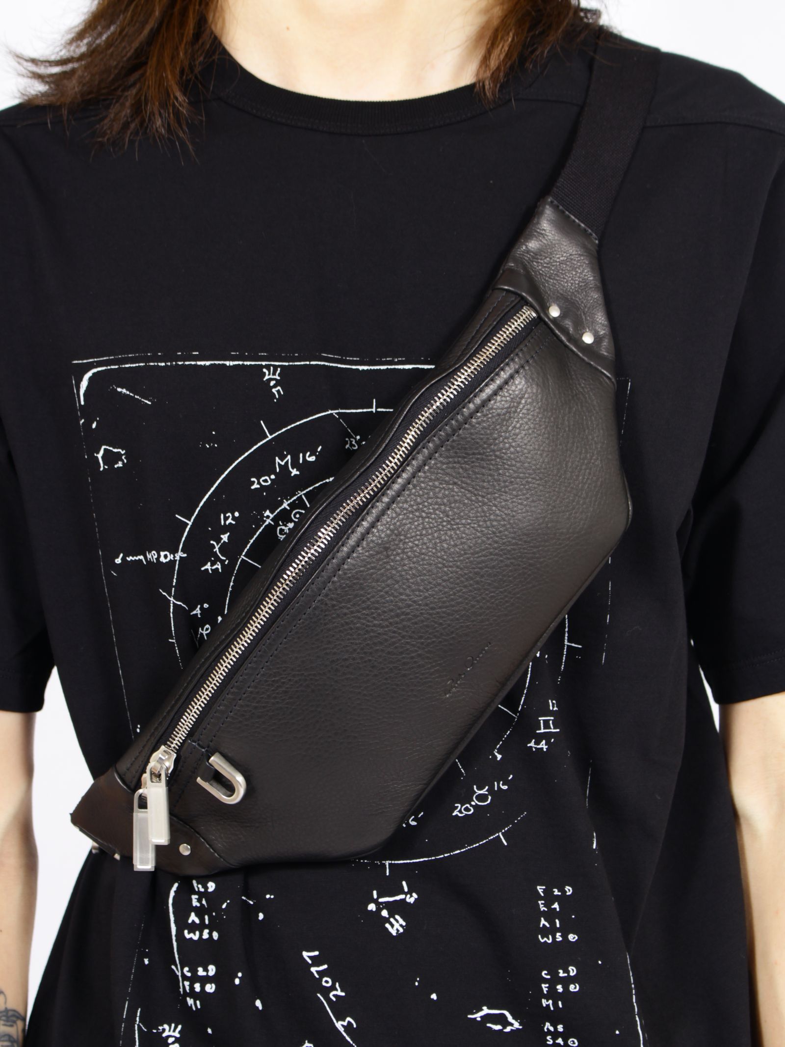 【26SS】バム バッグ ボディーバッグ / GEO BUMBAG / ブラック