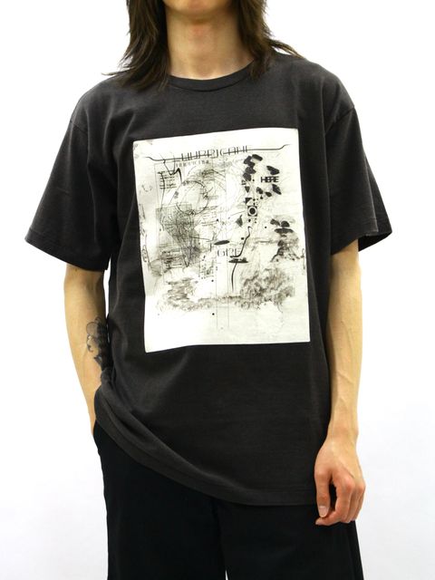 【26SS】ハリケーン グラフィック Tシャツ / HURRICANE GRAPHIC TEE / ブラック