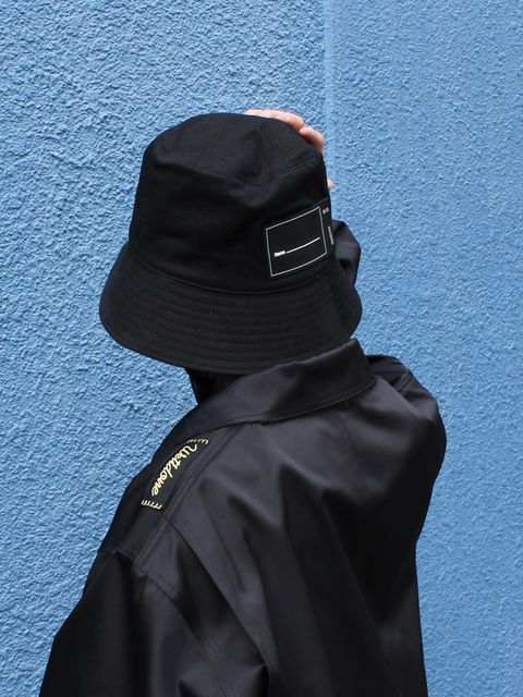 ワントーンコーデに鮮やかな”Palm Angels"グリーンTeeがアクセントなストリートコーデ