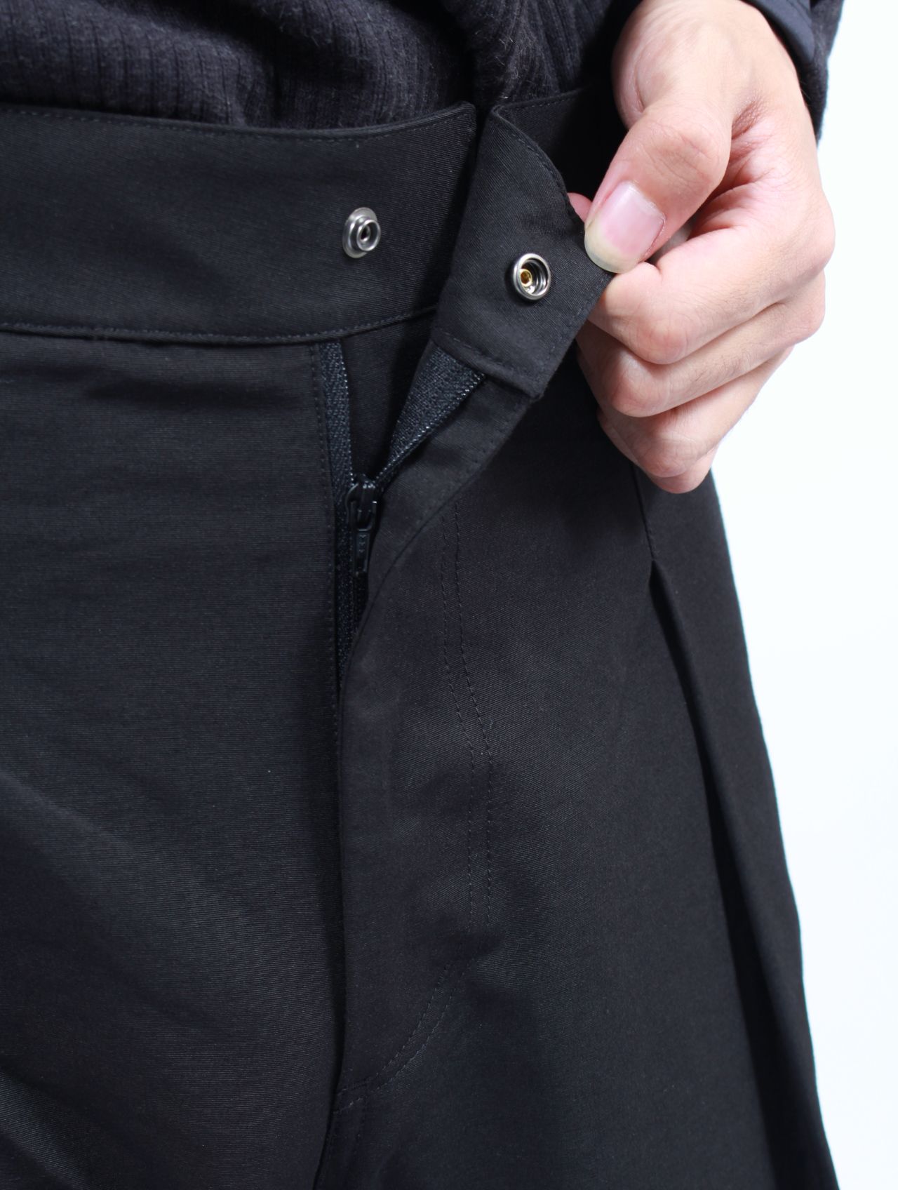 【25AW】アフィン カーブ パンツ / AFFINE CURVE PANTS / ブラック