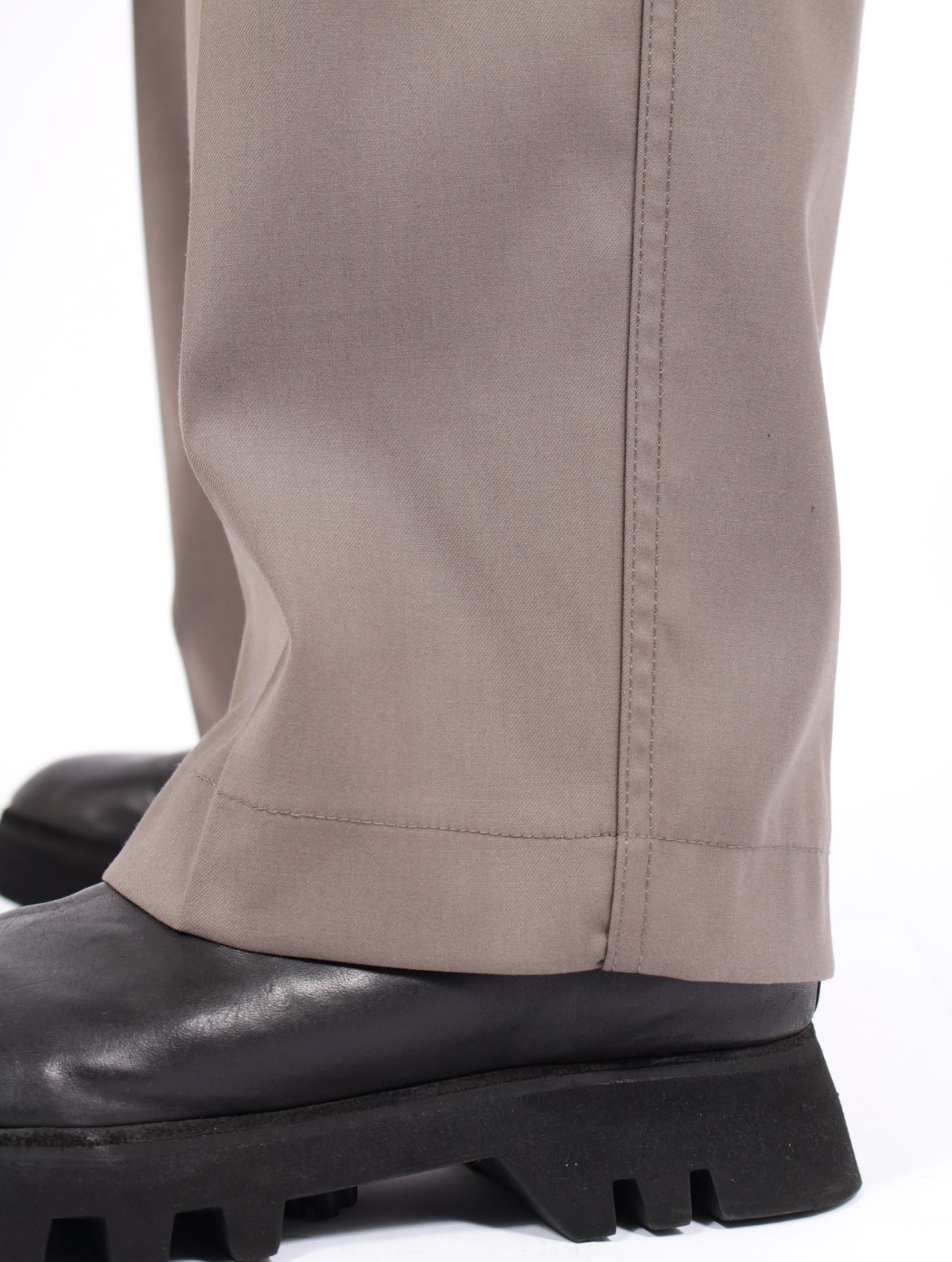 【25AW】サンティアゴ スラックス / SANTIAGO SLACKS / ミンク