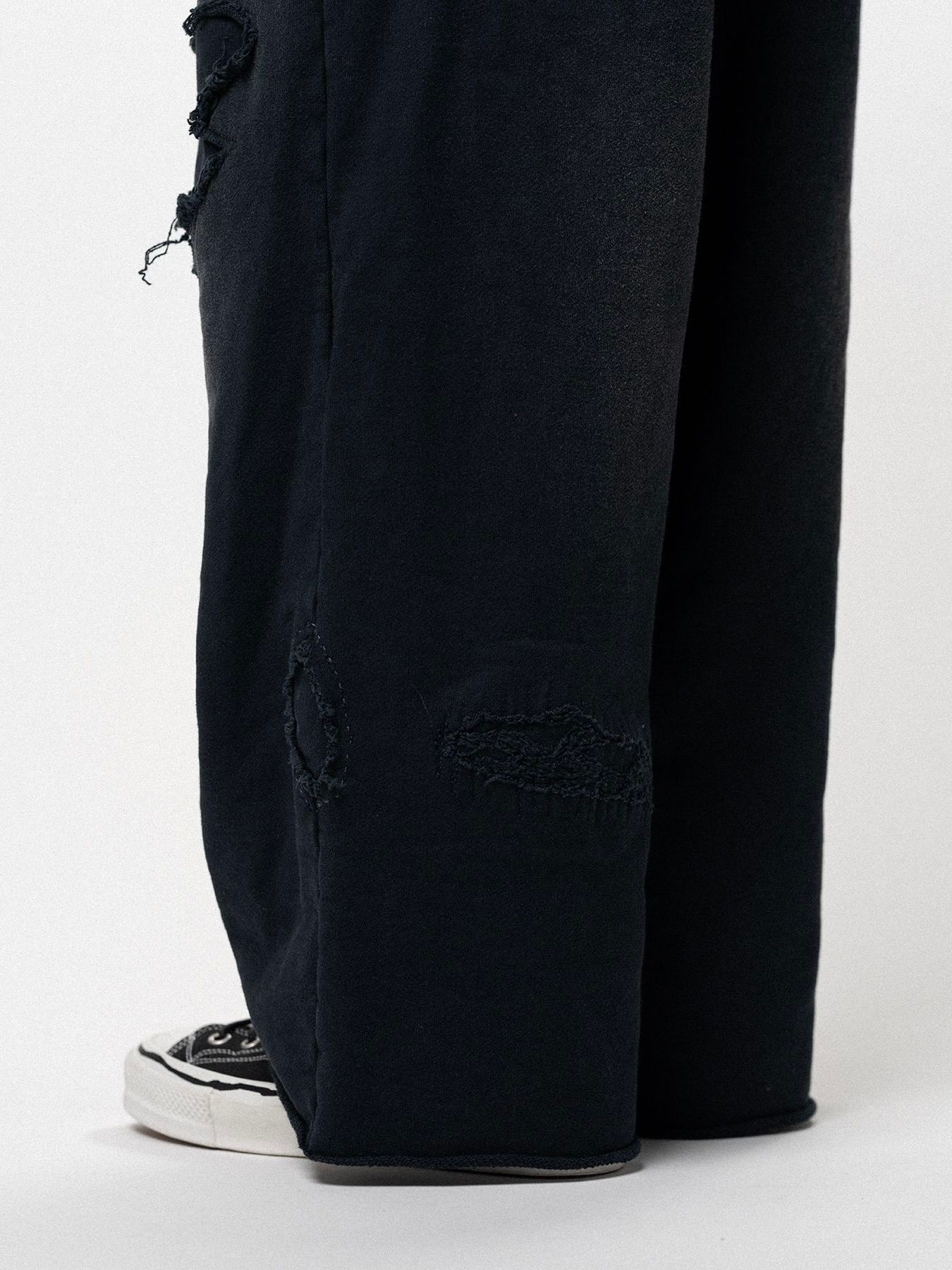 【26SS】リペアド ネイム パッチ ワイド スウェット パンツ / REPAIRED NAME PATCH WIDE SWEAT PANTS / ブラック