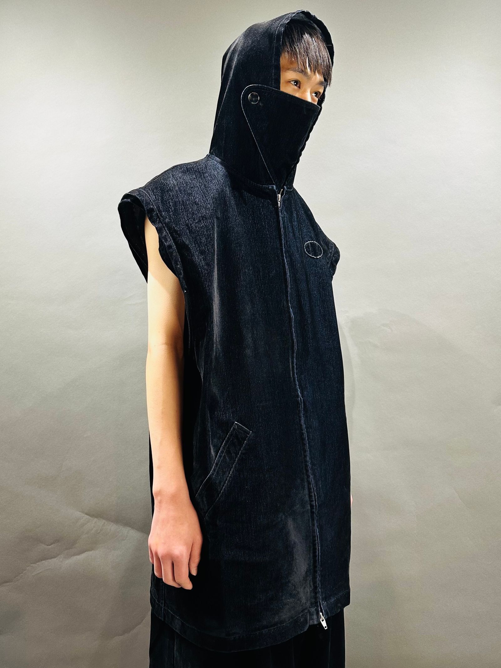 【25AW】フロッキー加工 カバード デニム フーディー コート / COVERED DENIM HOODIE - Coat / ブラック