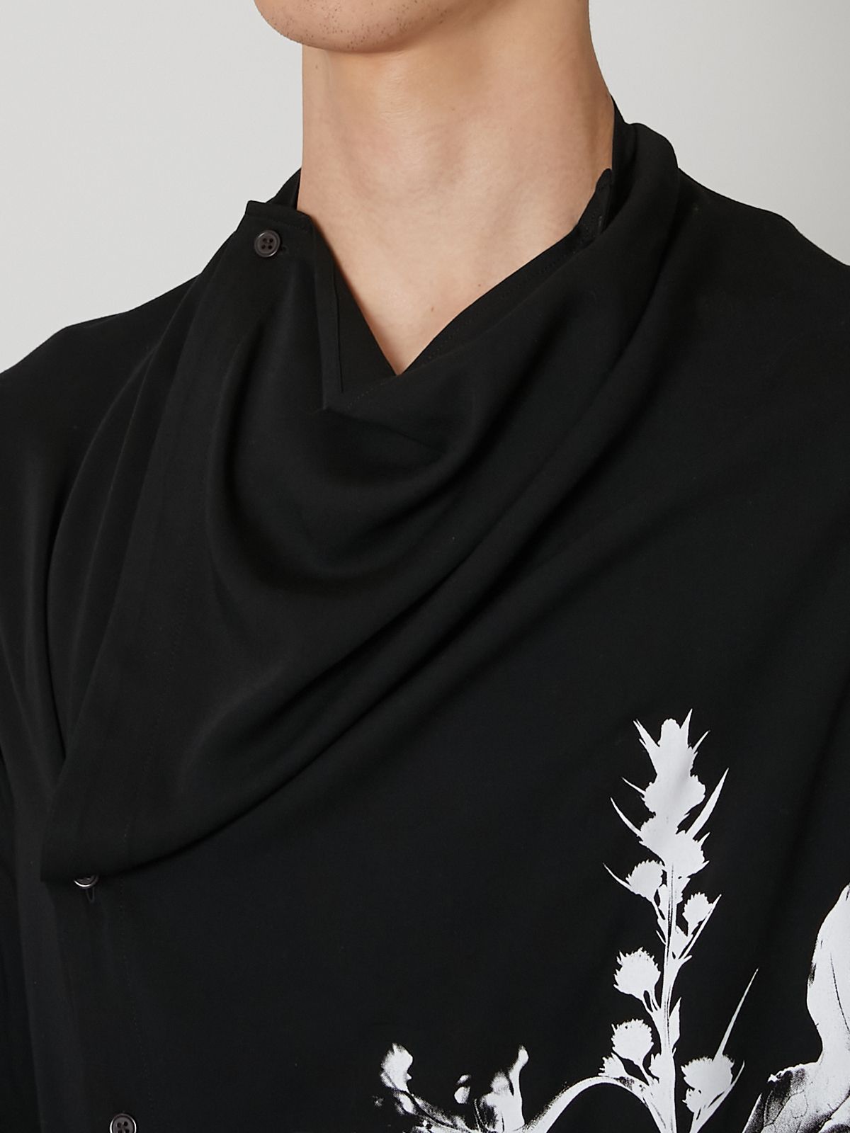 【27SS】ドレープド デザイン シャツ 花柄 長袖シャツ / DRAPED DESIGN SHIRT / ブラック